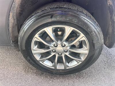 2020 Jeep Cherokee Latitude Plus   - Photo 6 - Tucson, AZ 85710