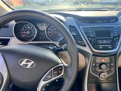 2014 Hyundai ELANTRA SE   - Photo 8 - Tucson, AZ 85710