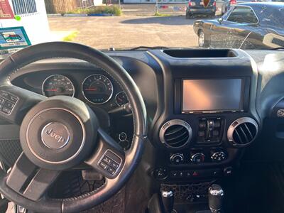 2018 Jeep Wrangler JK Unlimited Sport   - Photo 5 - Tucson, AZ 85710