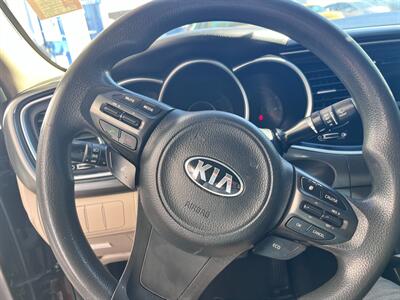 2015 Kia Optima LX   - Photo 9 - Tucson, AZ 85711