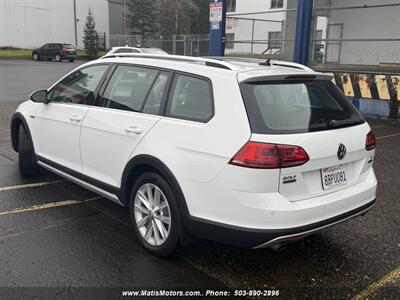 2017 Volkswagen Golf Alltrack TSI SE 4Motion   - Photo 4 - Portland, OR 97206
