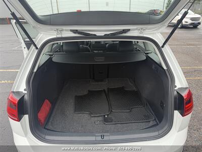2017 Volkswagen Golf Alltrack TSI SE 4Motion   - Photo 15 - Portland, OR 97206