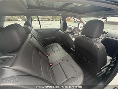 2017 Volkswagen Golf Alltrack TSI SE 4Motion   - Photo 14 - Portland, OR 97206