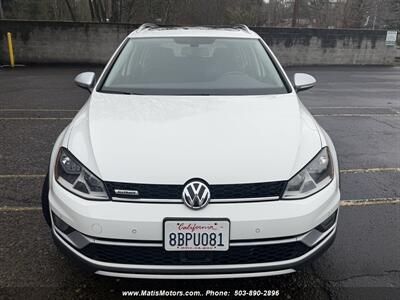 2017 Volkswagen Golf Alltrack TSI SE 4Motion   - Photo 2 - Portland, OR 97206