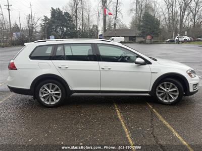 2017 Volkswagen Golf Alltrack TSI SE 4Motion   - Photo 7 - Portland, OR 97206