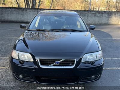 2006 Volvo V70 R awd   - Photo 2 - Portland, OR 97206