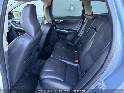 2017 Volvo XC60 T6 Dynamic - Photo 13 - Portland, OR 97206