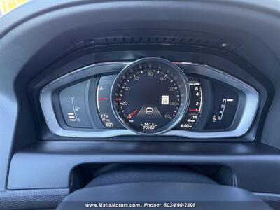 2017 Volvo XC60 T6 Dynamic - Photo 14 - Portland, OR 97206