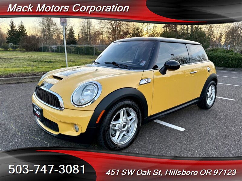 2008 MINI Cooper S 65K Low Miles PanoRoof  34-MPG  