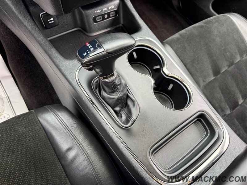 2018 Dodge Durango GT Loaded Navi Heated Back Up Camera - Photo 13 - Hillsboro, OR 97123