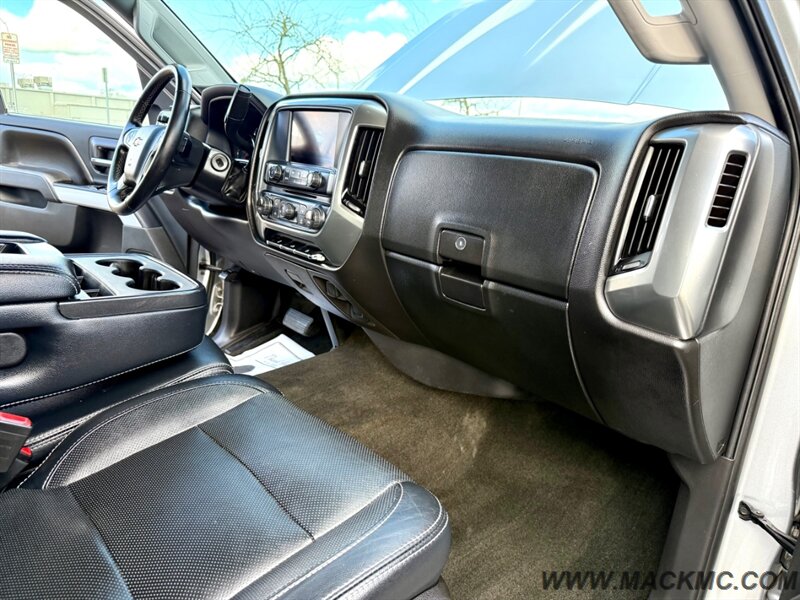 2017 Chevrolet Silverado 1500 LT Z71 Crew Cab  4x4 Leather   - Photo 2 - Hillsboro, OR 97123