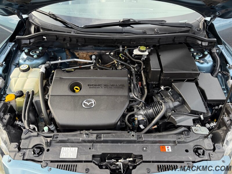 2010 Mazda Mazda3 s Grand Touring Leather 6-Speed Manual   - Photo 20 - Hillsboro, OR 97123