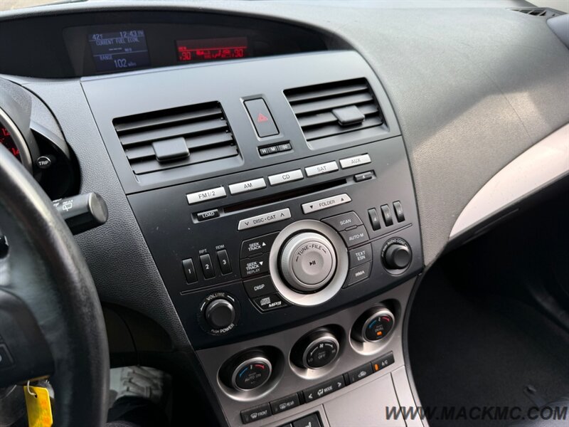 2010 Mazda Mazda3 s Grand Touring Leather 6-Speed Manual   - Photo 13 - Hillsboro, OR 97123