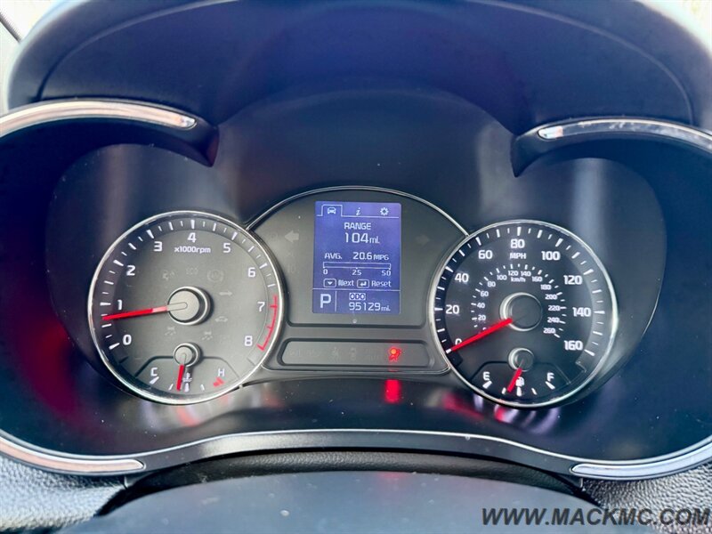 2014 Kia Forte5 EX Hatch Automatic 1-owner   - Photo 12 - Hillsboro, OR 97123