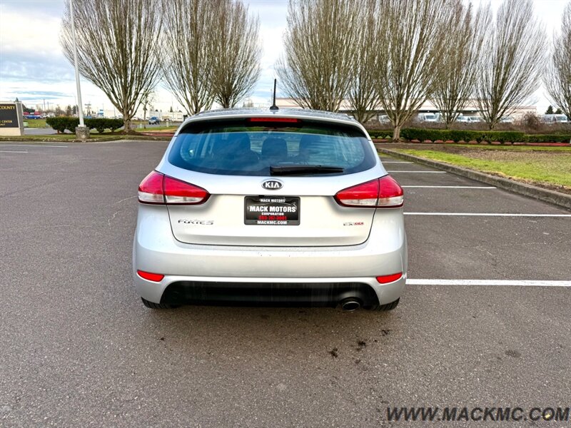 2014 Kia Forte5 EX Hatch Automatic 1-owner   - Photo 9 - Hillsboro, OR 97123