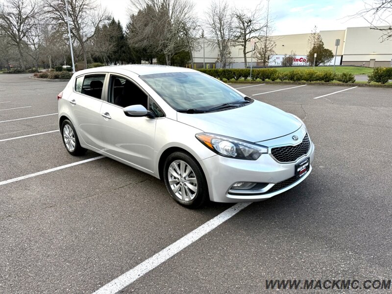 2014 Kia Forte5 EX Hatch Automatic 1-owner   - Photo 6 - Hillsboro, OR 97123