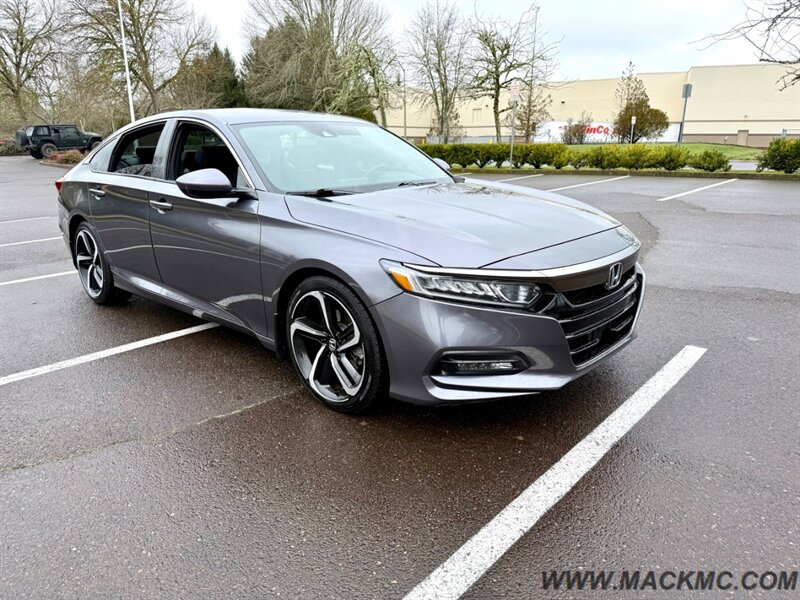 2018 Honda Accord Sport New Tires Back Up Camera 35-MPG - Photo 6 - Hillsboro, OR 97123