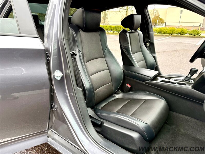 2018 Honda Accord Sport New Tires Back Up Camera 35-MPG - Photo 12 - Hillsboro, OR 97123