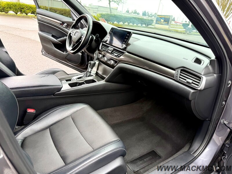 2018 Honda Accord Sport New Tires Back Up Camera 35-MPG - Photo 2 - Hillsboro, OR 97123