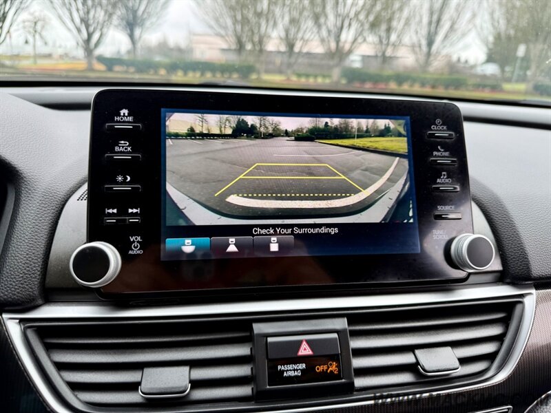 2018 Honda Accord Sport New Tires Back Up Camera 35-MPG - Photo 19 - Hillsboro, OR 97123