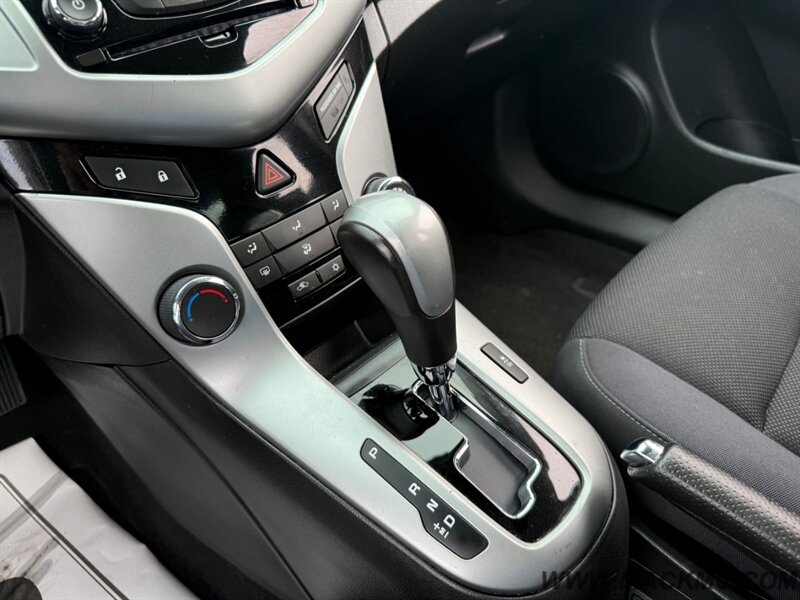 2014 Chevrolet Cruze 1LT Auto 103K Miles 38-MPG - Photo 16 - Hillsboro, OR 97123