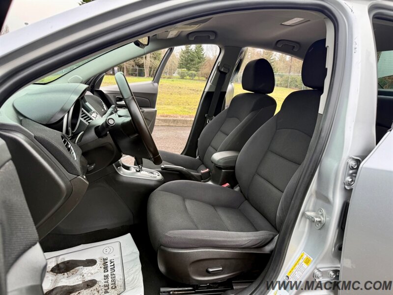 2014 Chevrolet Cruze 1LT Auto 103K Miles 38-MPG - Photo 18 - Hillsboro, OR 97123