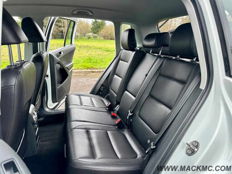 2016 Volkswagen Tiguan 2.0T S   - Photo 18 - Hillsboro, OR 97123