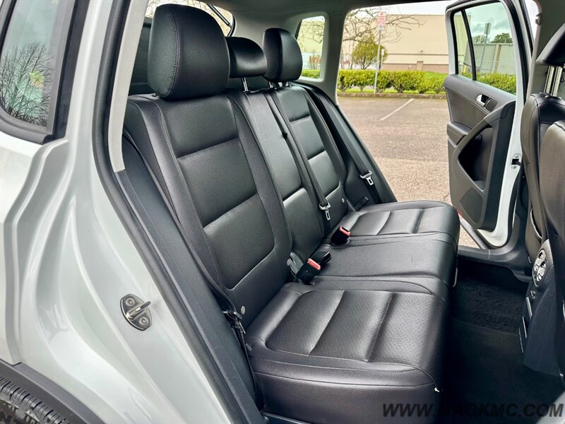 2016 Volkswagen Tiguan 2.0T S   - Photo 17 - Hillsboro, OR 97123