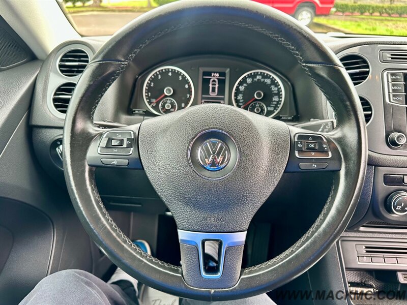 2016 Volkswagen Tiguan 2.0T S   - Photo 11 - Hillsboro, OR 97123