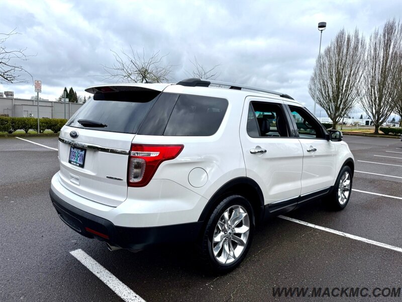 2015 Ford Explorer Limited FWD 3Rd Row Pano Roof - Photo 6 - Hillsboro, OR 97123