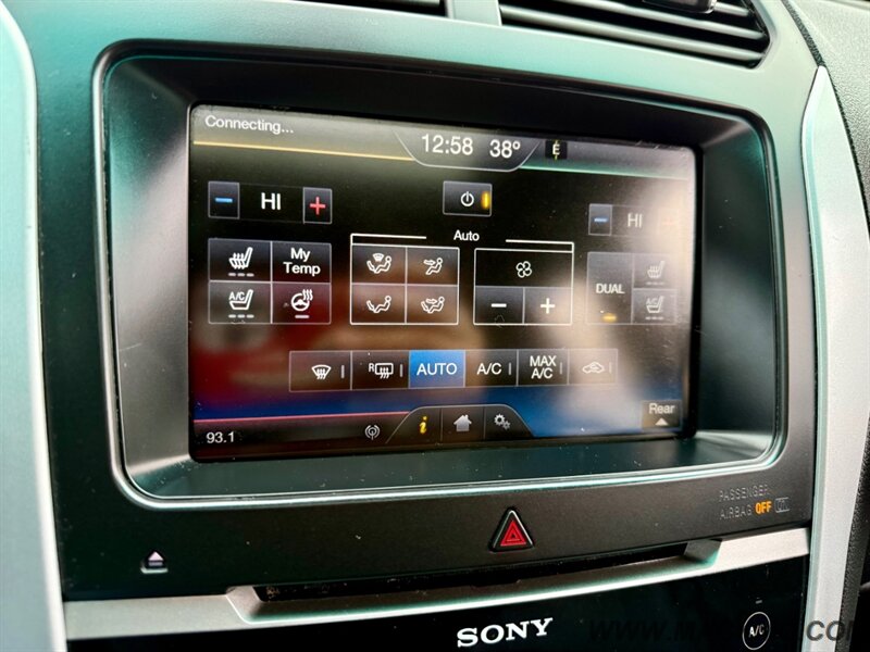 2015 Ford Explorer Limited FWD 3Rd Row Pano Roof - Photo 16 - Hillsboro, OR 97123