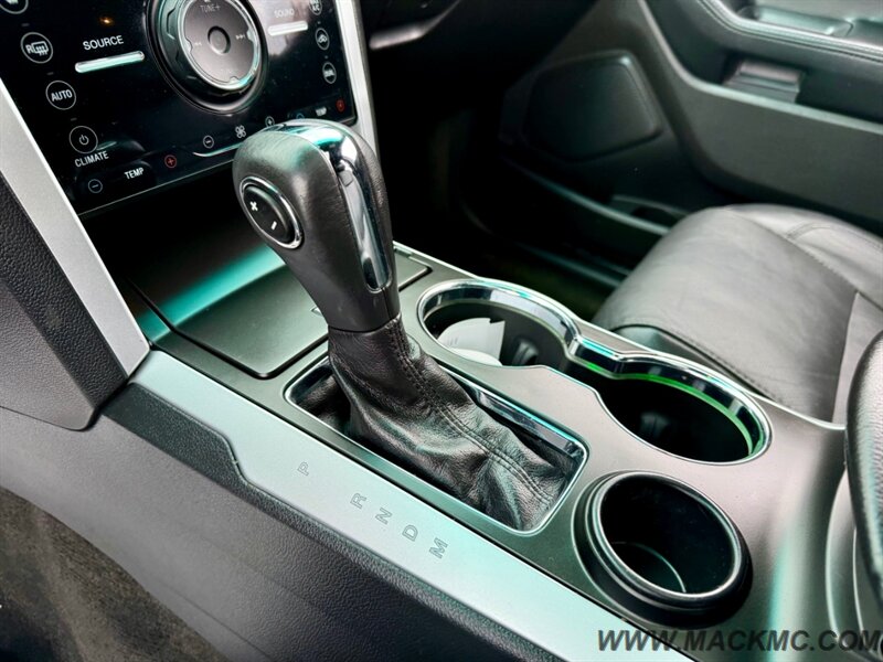 2015 Ford Explorer Limited FWD 3Rd Row Pano Roof - Photo 14 - Hillsboro, OR 97123