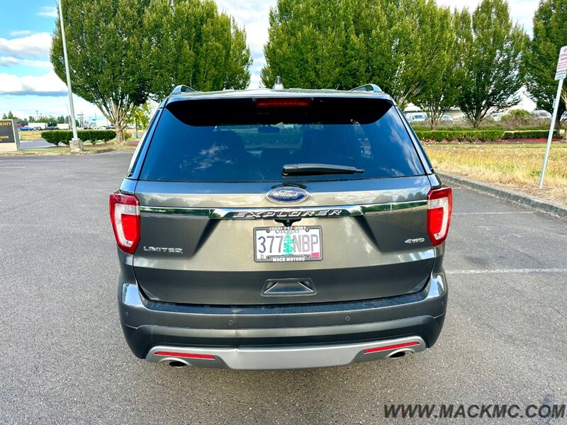 2017 Ford Explorer Limited   - Photo 9 - Hillsboro, OR 97123