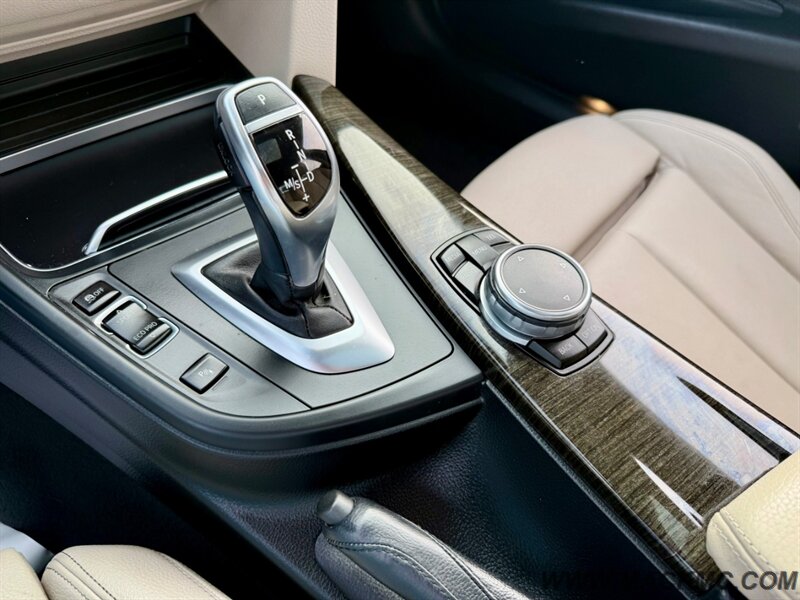 2016 BMW 328i 42K Low Miles Loaded Navi Back Up CaM - Photo 12 - Hillsboro, OR 97123