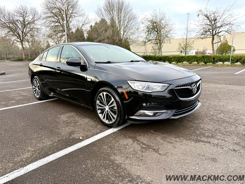 2019 Buick Regal Sportback Preferred II Loaded Leather Pano navi back Up Cam   - Photo 5 - Hillsboro, OR 97123