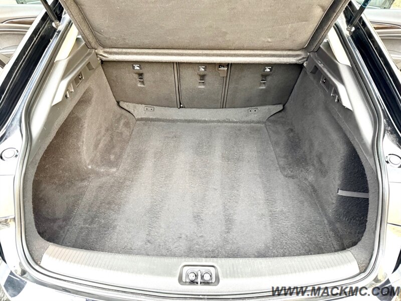 2019 Buick Regal Sportback Preferred II Loaded Leather Pano navi back Up Cam   - Photo 18 - Hillsboro, OR 97123