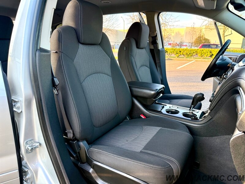 2016 Chevrolet Traverse LT 3RD Row Seating 74K Low Miles AWD   - Photo 19 - Hillsboro, OR 97123