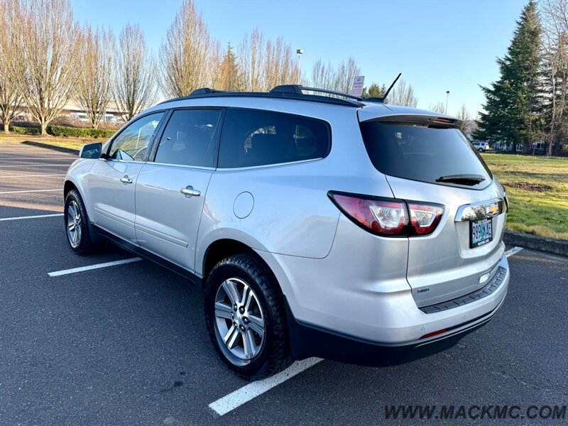 2016 Chevrolet Traverse LT 3RD Row Seating 74K Low Miles AWD   - Photo 9 - Hillsboro, OR 97123