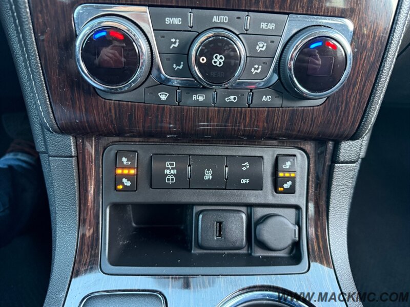 2016 Chevrolet Traverse LT 3RD Row Seating 74K Low Miles AWD   - Photo 17 - Hillsboro, OR 97123