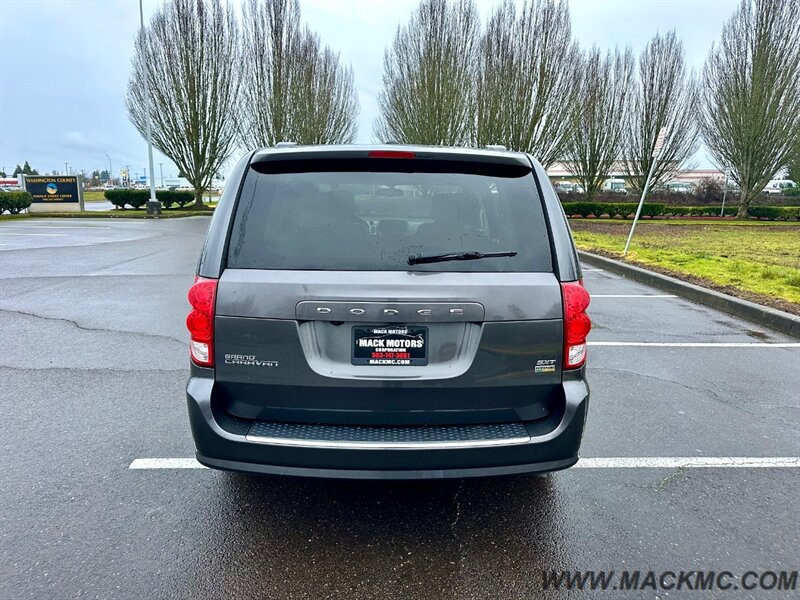 2018 Dodge Grand Caravan SXT - Photo 7 - Hillsboro, OR 97123