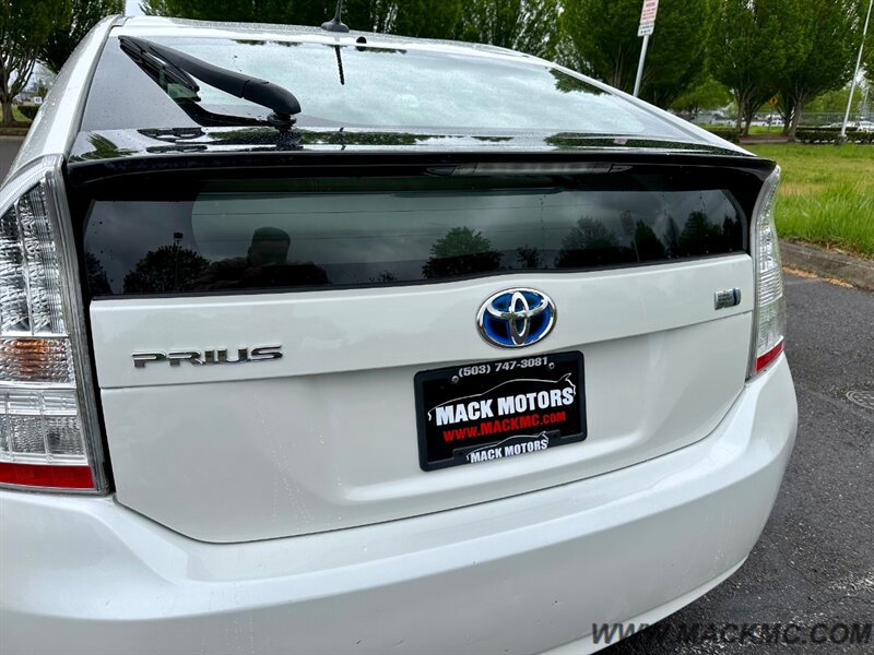 2011 Toyota Prius Two   - Photo 11 - Hillsboro, OR 97123