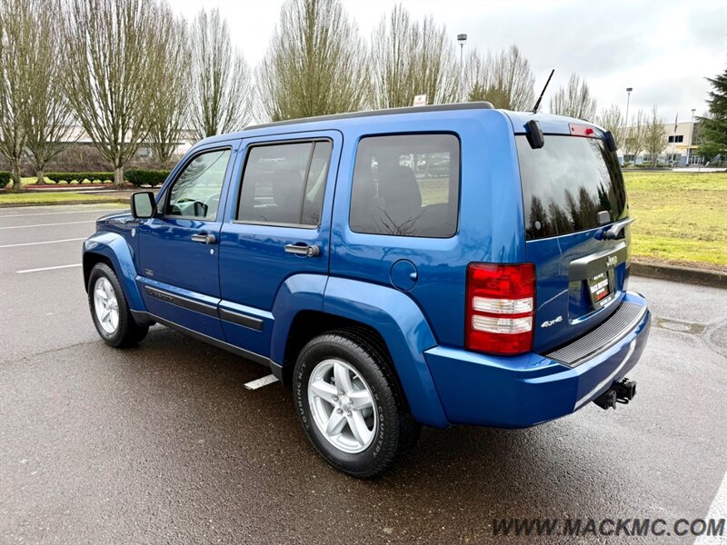 2009 Jeep Liberty Sport Rocky Mountain Edition 1-Owner 45K Miles   - Photo 11 - Hillsboro, OR 97123