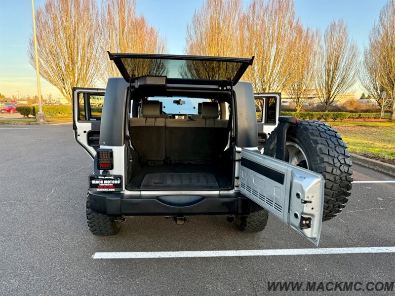2010 Jeep Wrangler Sport 4 Door Automatic Hardtop MT's   - Photo 27 - Hillsboro, OR 97123