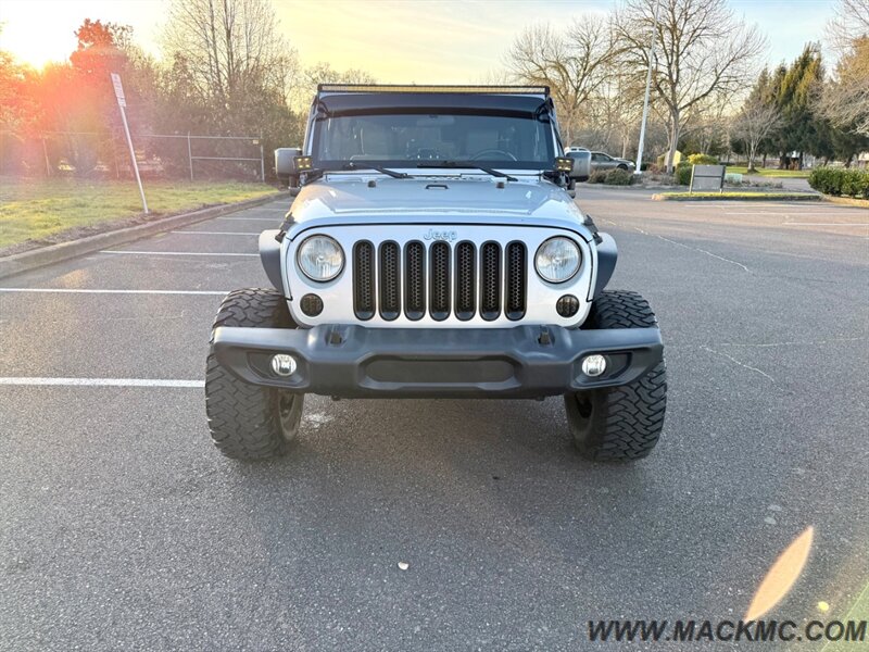 2010 Jeep Wrangler Sport 4 Door Automatic Hardtop MT's   - Photo 5 - Hillsboro, OR 97123
