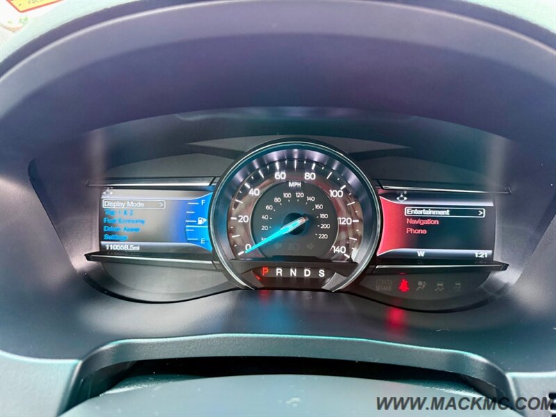 2016 Ford Explorer Sport AWD 3Rd Row Seating   - Photo 11 - Hillsboro, OR 97123