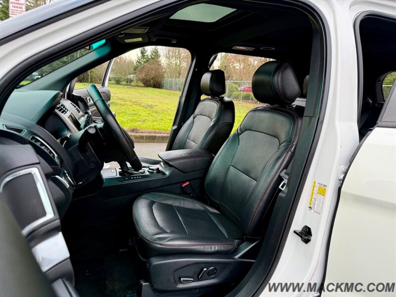 2016 Ford Explorer Sport AWD 3Rd Row Seating   - Photo 16 - Hillsboro, OR 97123