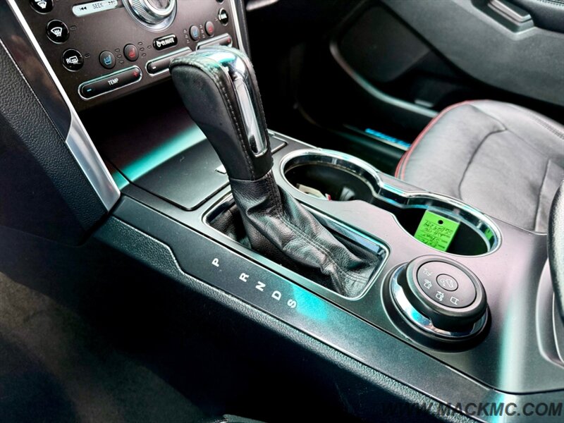 2016 Ford Explorer Sport AWD 3Rd Row Seating   - Photo 13 - Hillsboro, OR 97123