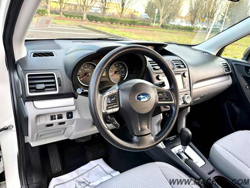 2016 Subaru Forester 2.5i AWD 1-Owner - Photo 11 - Hillsboro, OR 97123