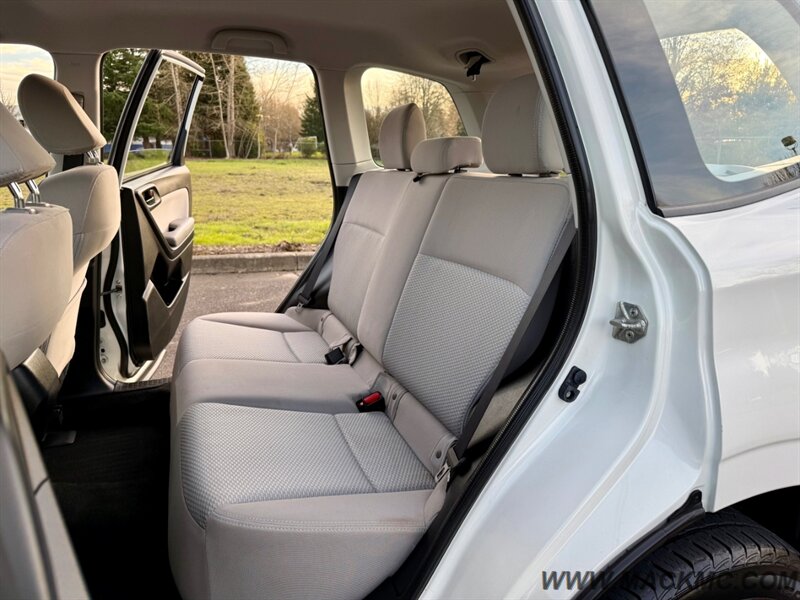2016 Subaru Forester 2.5i AWD 1-Owner - Photo 15 - Hillsboro, OR 97123