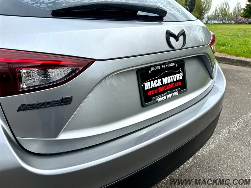 2015 Mazda Mazda3 i Touring   - Photo 10 - Hillsboro, OR 97123
